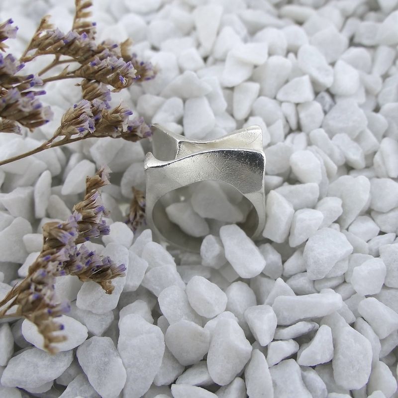 Image 2 of Silver ring Mira | Lapponia