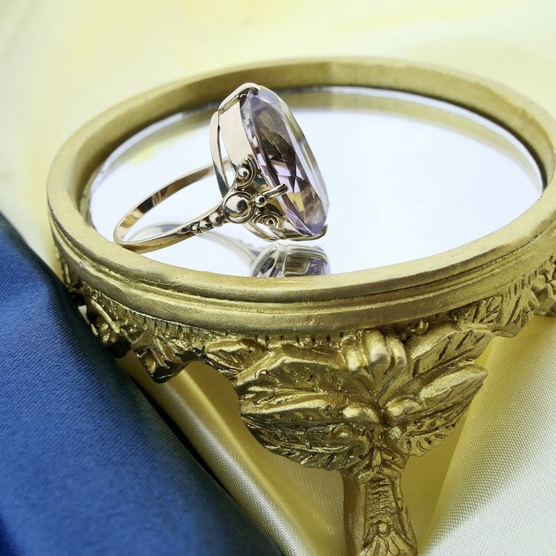 Image 2 of 8 carat ring with large amethyst