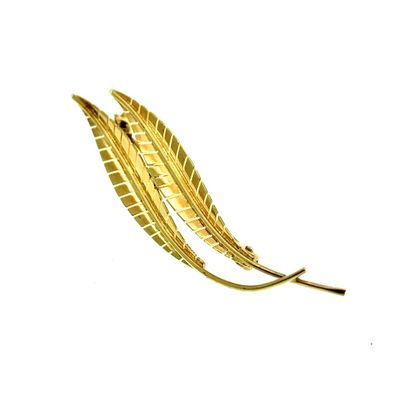 Image 2 of Gold brooch with two feathers
