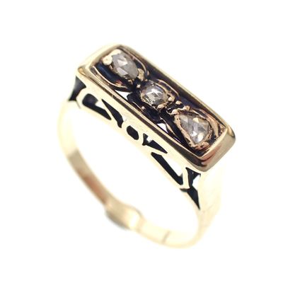 Antique gold ring with rose-cut diamonds; 0.05 ct. Image 1 of Antique gold ring with rose-cut diamonds; 0.05 ct.