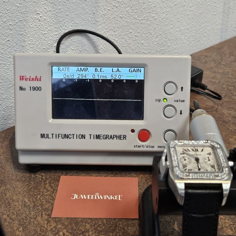 Image 23 of Cartier Santos 100 XL Chronograph 2740; Automatic watch with diamonds