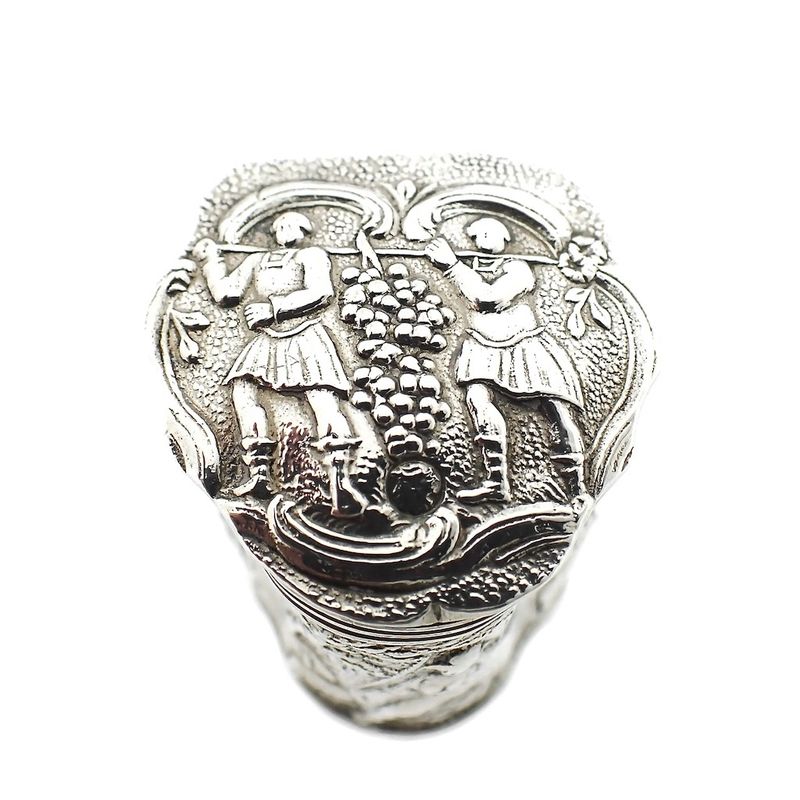 Image 4 of Vintage silver loderein box | English hallmarked