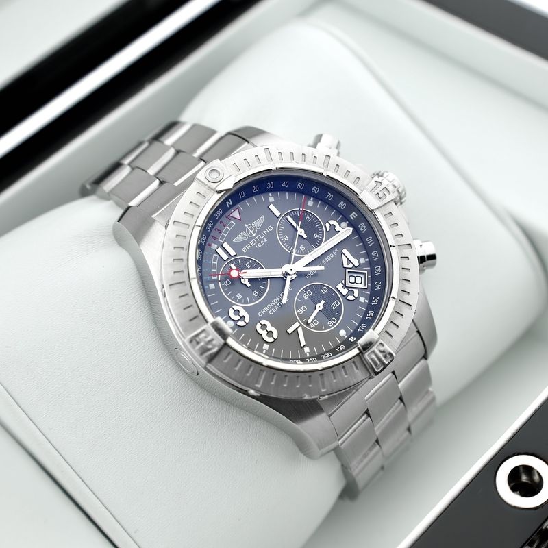 Image 20 of Breitling Avenger Seawolf A73390; Chronograph Men's Watch