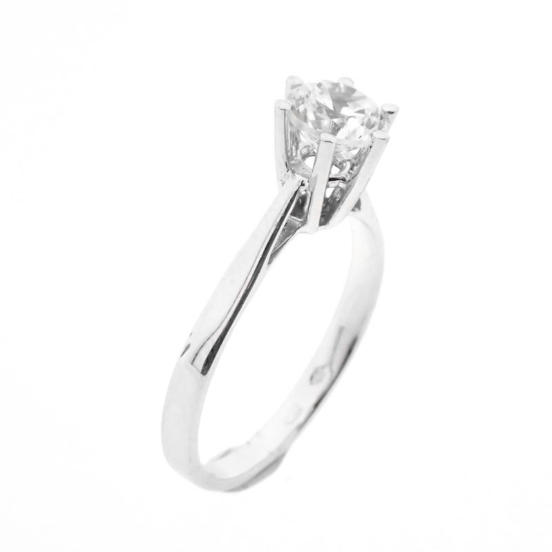 Image 1 of White gold ring with zirconia stone