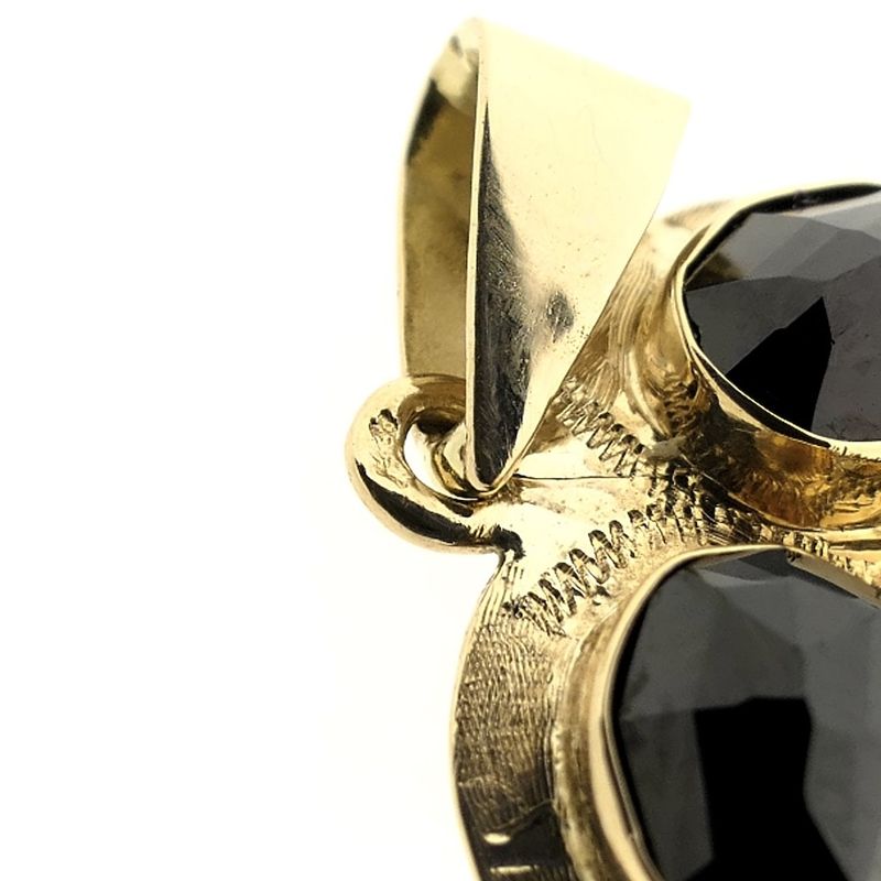 Image 9 of Vintage gold pendant with garnet.