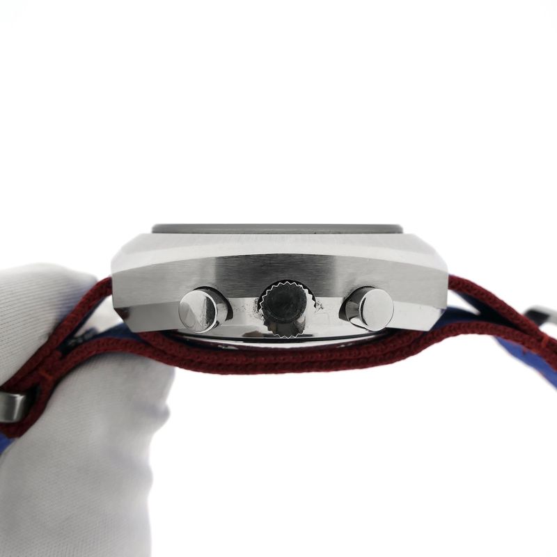 Image 5 of Marlboro World Championship Team 9801-72; Vintage Lemania 1341 chronograph men's watch