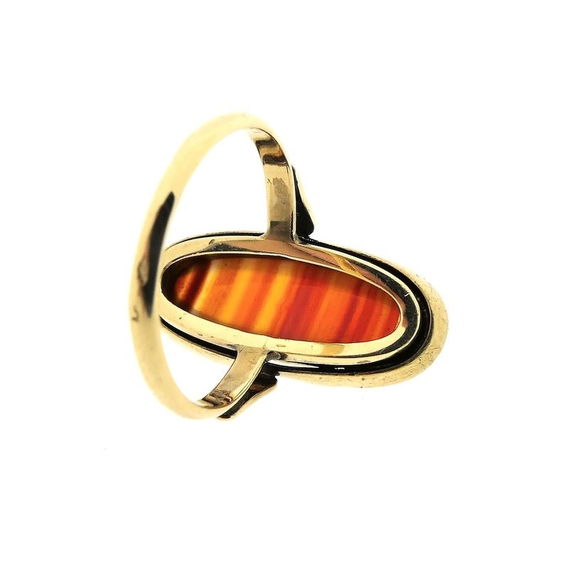 Image 8 of Vintage gold ring with carnelian bandagate