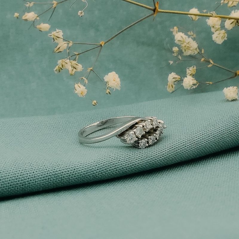 Image 2 of White gold ring with diamond | 0.40 ct.