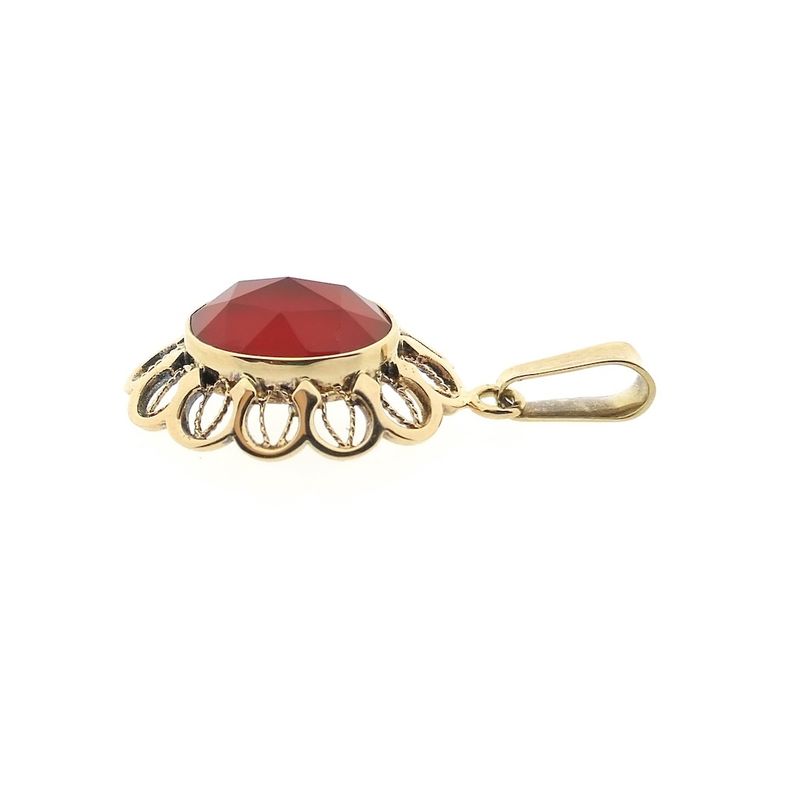 Image 5 of Vintage gold pendant with carnelian