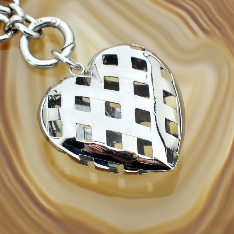 Image 5 of Silver anchor link chain with a heart pendant; ZINZI