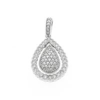 9 carat pendant with diamonds