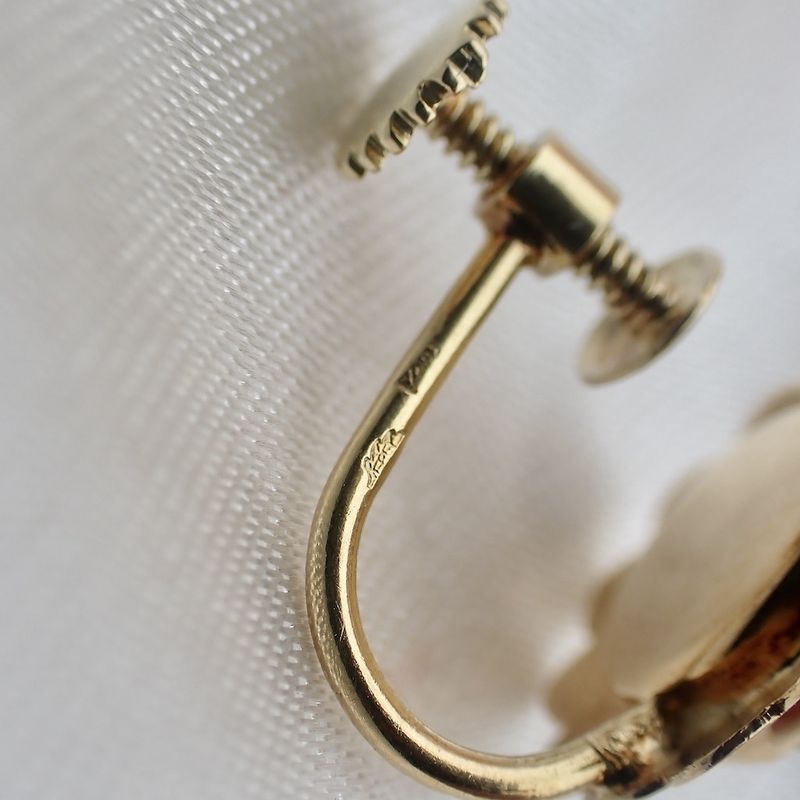 Image 7 of Gold clip-on earrings with garnet | Vintage