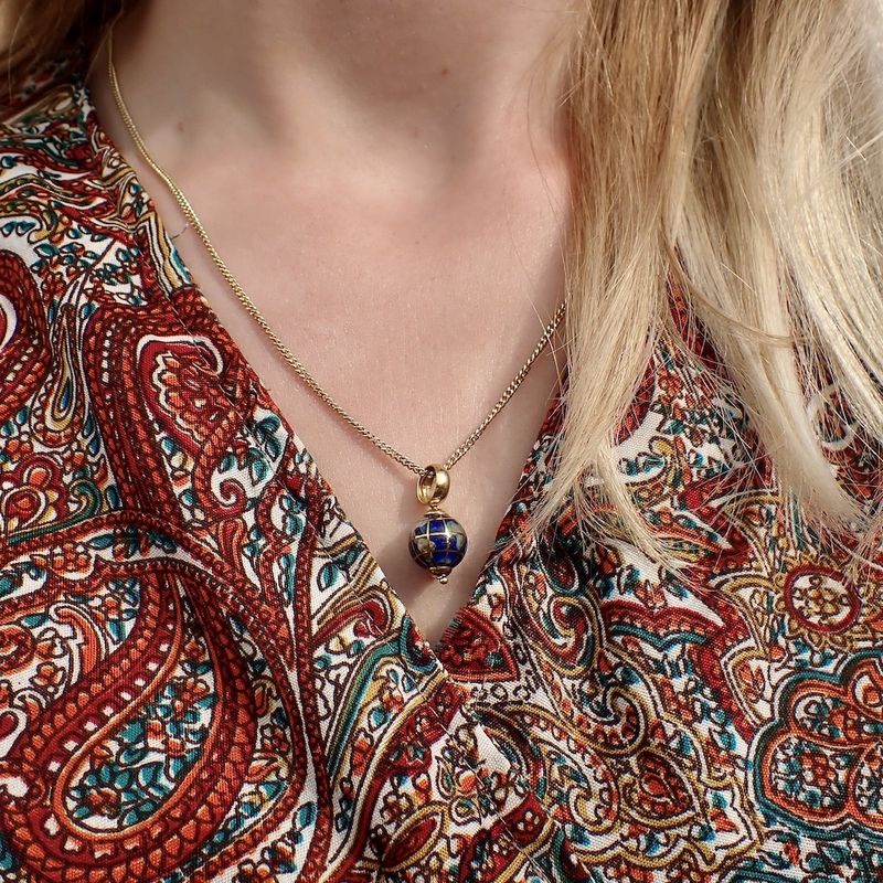 Image 3 of 18 carat gold globe pendant with enamel