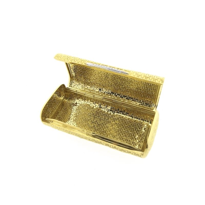 Image 3 of 18K Exclusive Gold Makeup Case | Antique