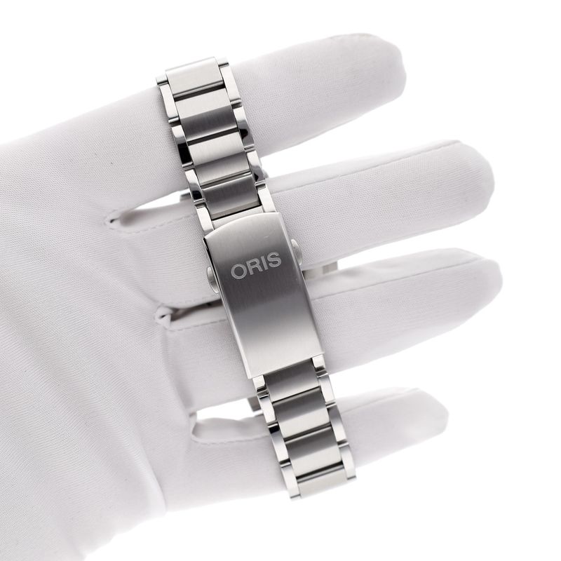 Image 7 of Oris Aquis Date 'Tungsten' 01.733.7732.4155; Automatic men's watch