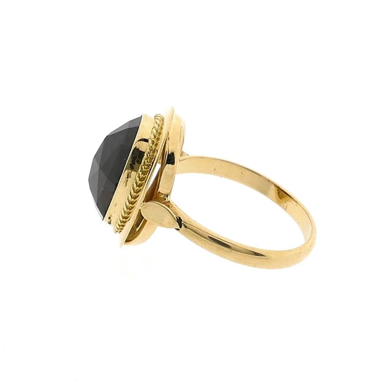 Image 7 of Vintage Gold Ring with Garnet