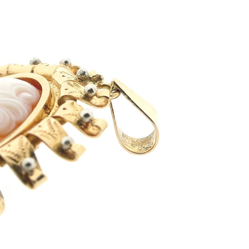 Image 10 of Vintage gold pendant/brooch with cameo