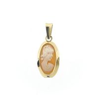Vintage gold pendant with cameo