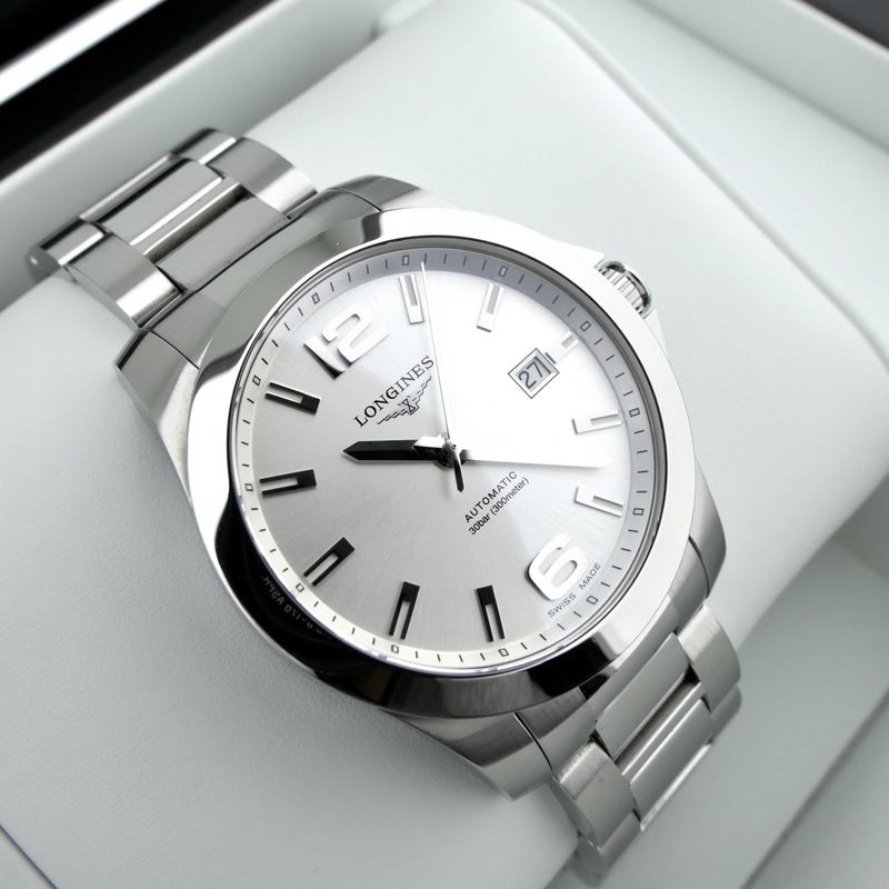 Image 14 of Longines Conquest 41mm L3.677.4; Automatic men's watch