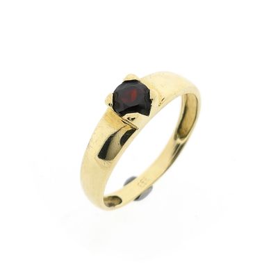 8 karaat vintage solitair ring met granaat Afbeelding 1 van 8 karaat vintage solitair ring met granaat