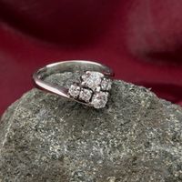 White gold ring with diamond 0.80 ct.