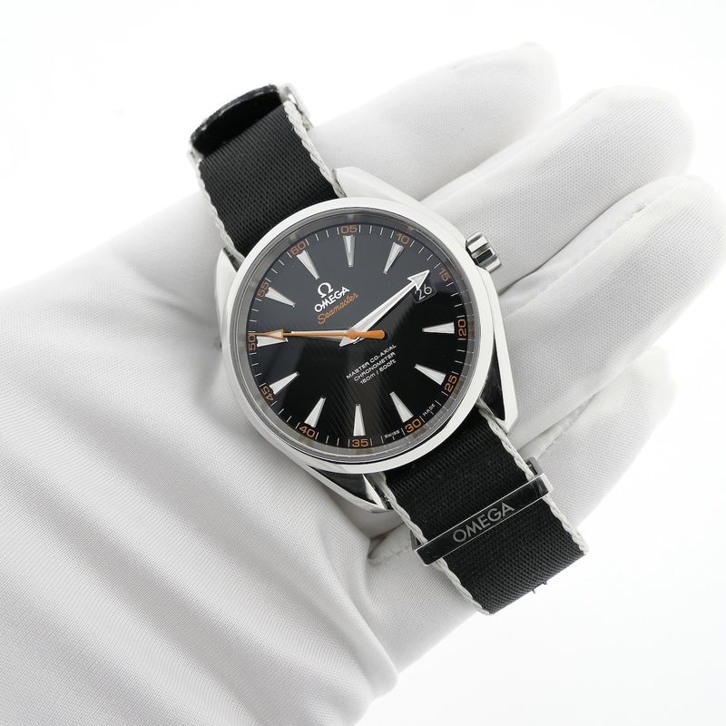 Image 9 of Omega Seamaster Aqua Terra 'Anti Magnetic' 150M 231.12.42.21.01.002; Automatic men's watch