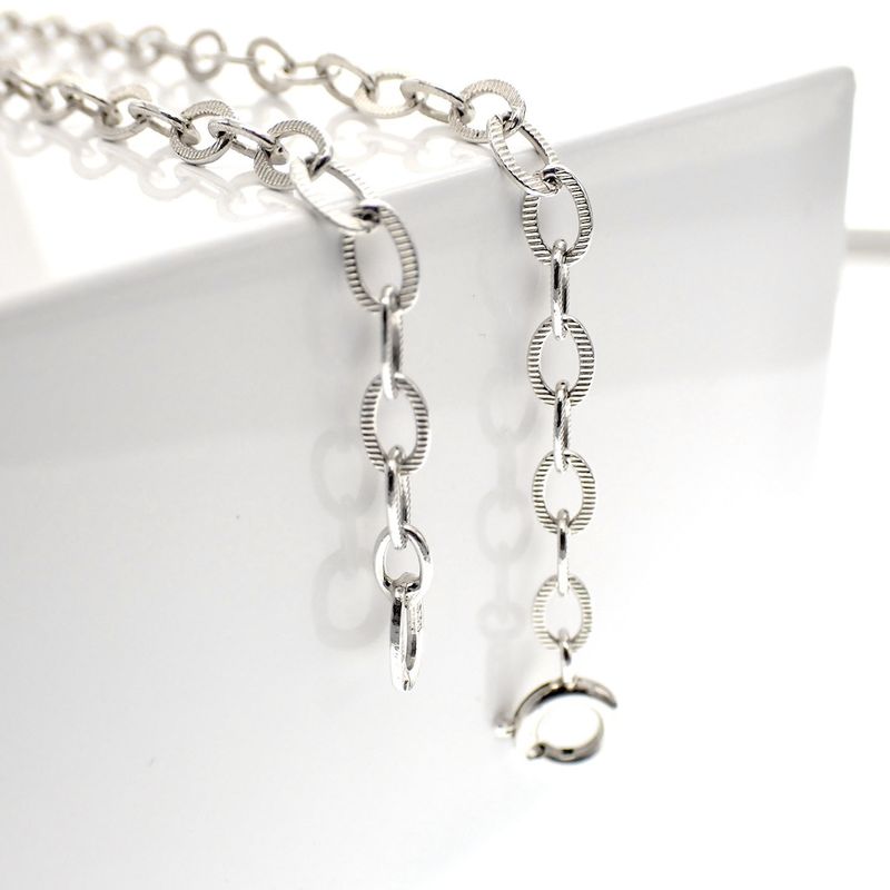 Image 2 of Silver ribbed anchor link chain | 70 cm