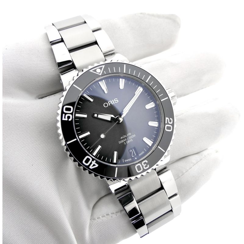 Image 10 of Oris Aquis Date 'Calibre 400' 0140077694154; Automatic men's diving watch