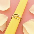 Image 2 of Tricolor gold trinity ring