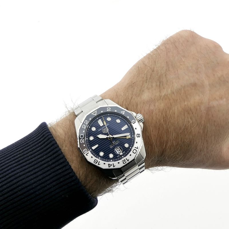 Image 11 of TAG Heuer Aquaracer 300 GMT Automatic WBP2010; Automatic men's watch