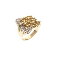 Gold ring as a buckle with zirconia