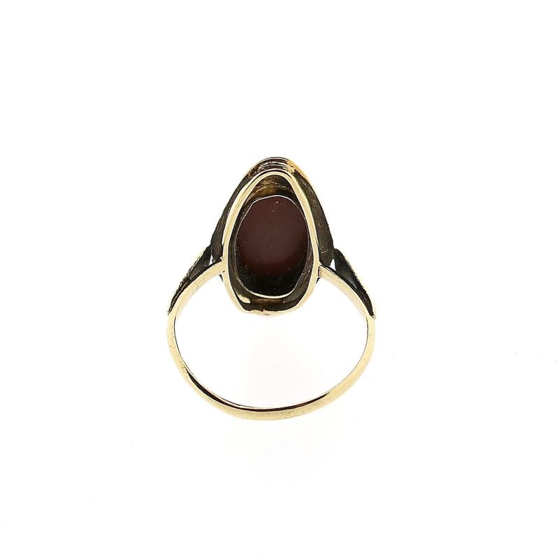 Image 4 of Vintage Gold Ring with Blood Coral
