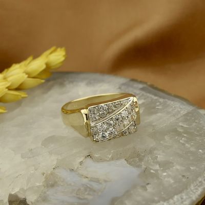 Image 2 of Gold ring with zirconia