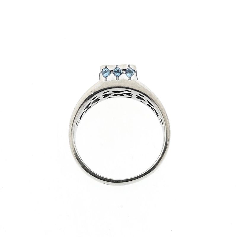 Image 5 of White gold ring with aquamarine and diamond; 0.04 ct.; 14 karat; size 17.5