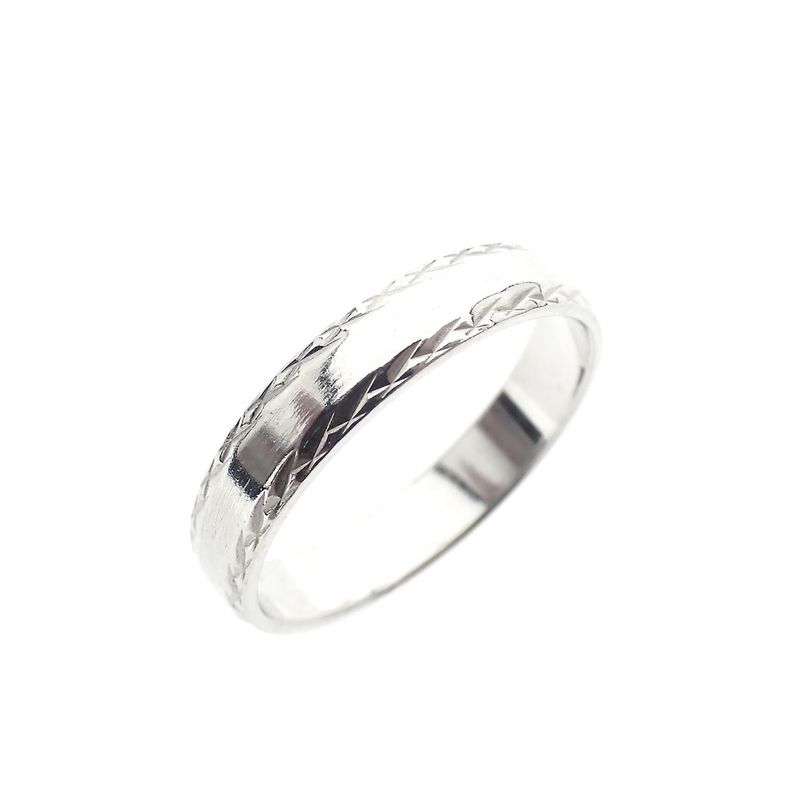 Image 1 of Silver ring with facets