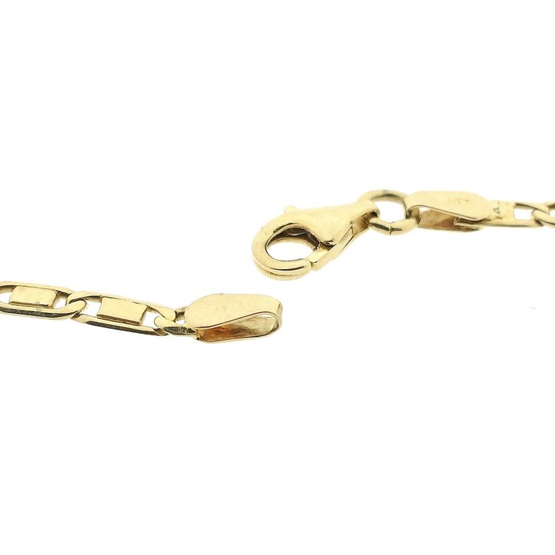 Image 3 of Gold closed Figaro link chain