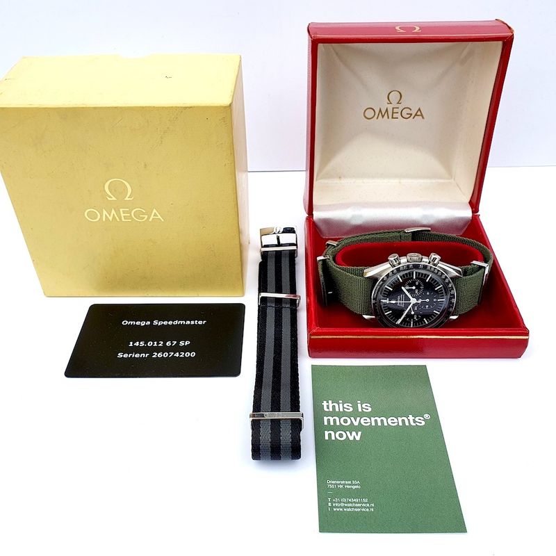 Image 2 of Omega Speedmaster Moonwatch 145.012; Vintage chronograaf horloge