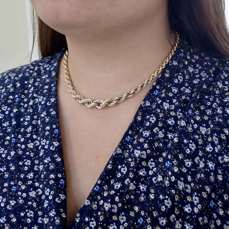 Image 4 of Exclusive gold twisted link necklace