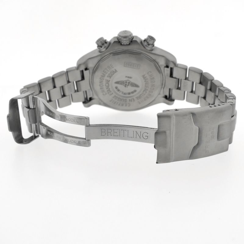 Image 11 of Breitling Chrono Avenger Titanium E13360; Chronograph men's watch