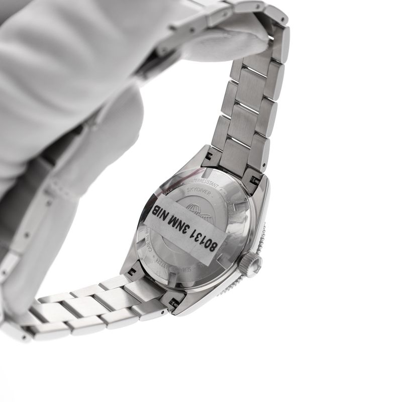 Image 13 of Edox Sky Diver; Automatic Men's watch