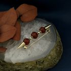 Image 2 of Vintage gold brooch with carnelian