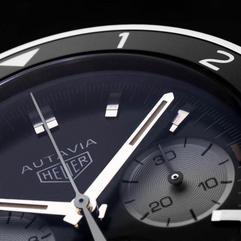 Image 3 of Heuer Autavia CBE2110; Chronograph men's watch