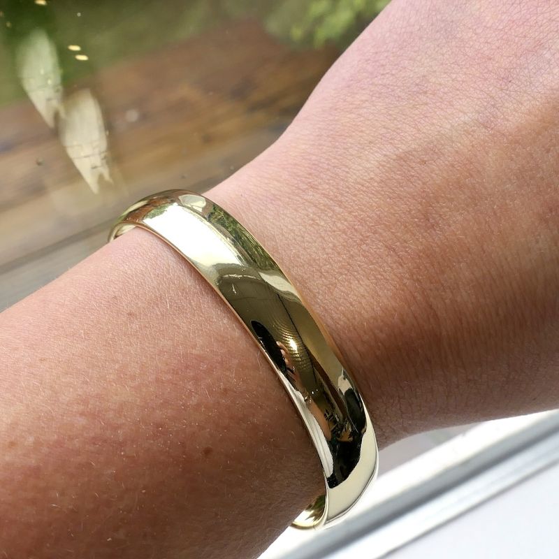 Image 9 of Gold wide slave bracelet | Ø 60mm