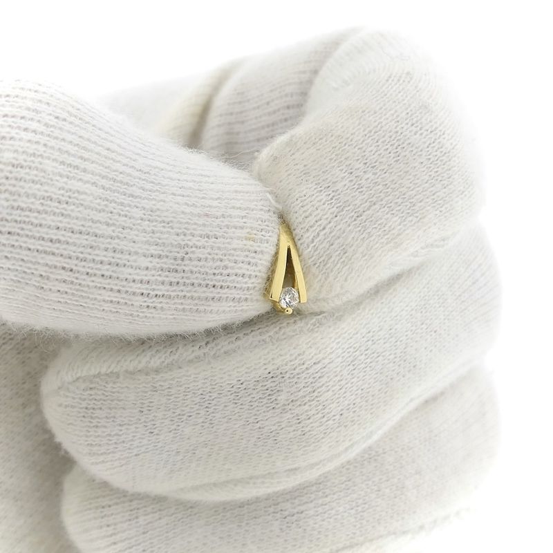 Image 8 of Gold minimalist pendant with zirconia