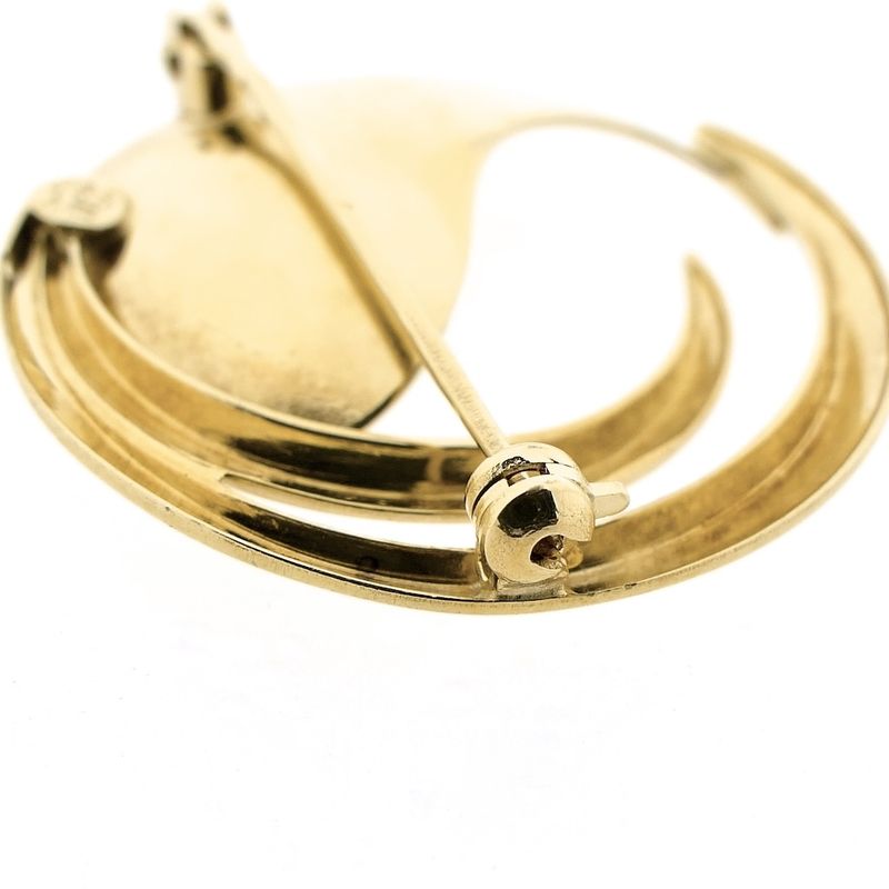 Image 6 of Dynamic gold brooch