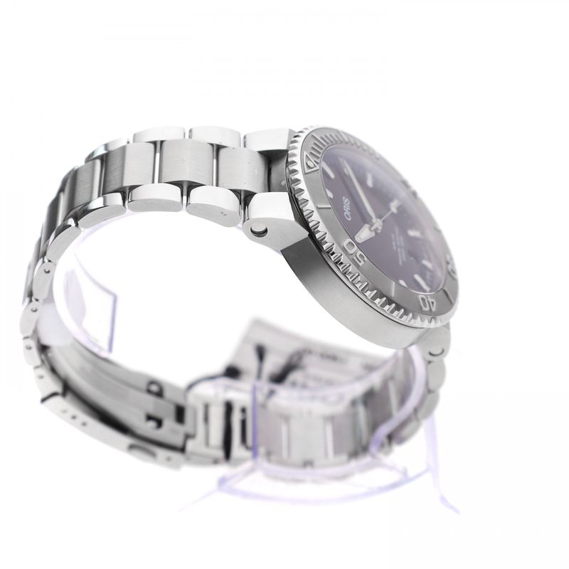 Image 8 of Oris Aquis Date Relief 01 733 7766 4158; Automatic Men's Watch
