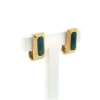 Gold earrings with jade