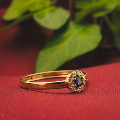 Image 2 of Gold ring with zirconia