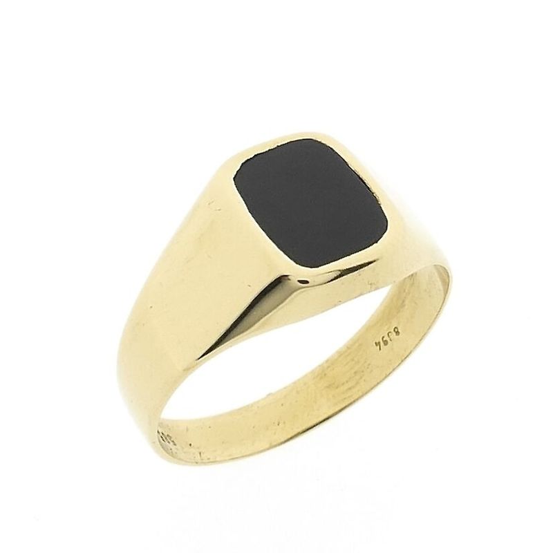 Image 1 of Gold men's signet ring with onyx