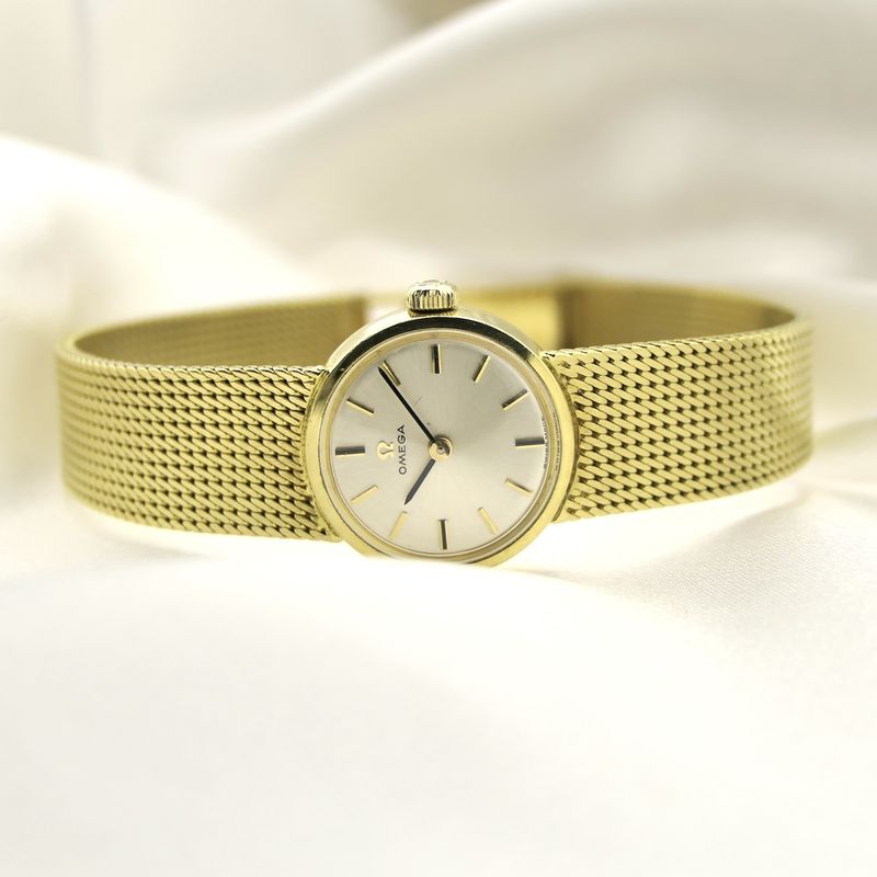 Image 10 of Omega Geneva 'Cocktail Watch'; 18k gold women's watch